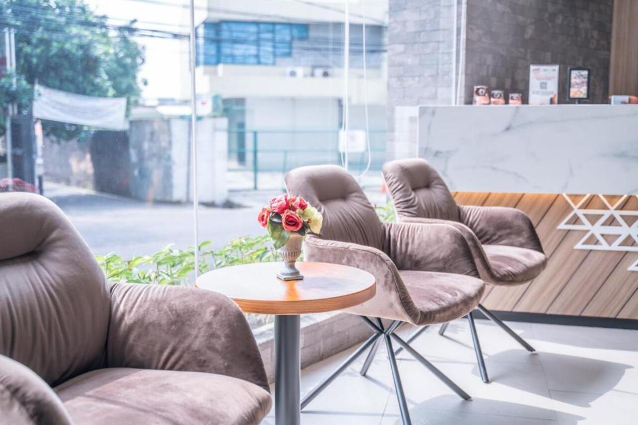 All Nite & Day Kebon Jeruk Yakarta Exterior foto